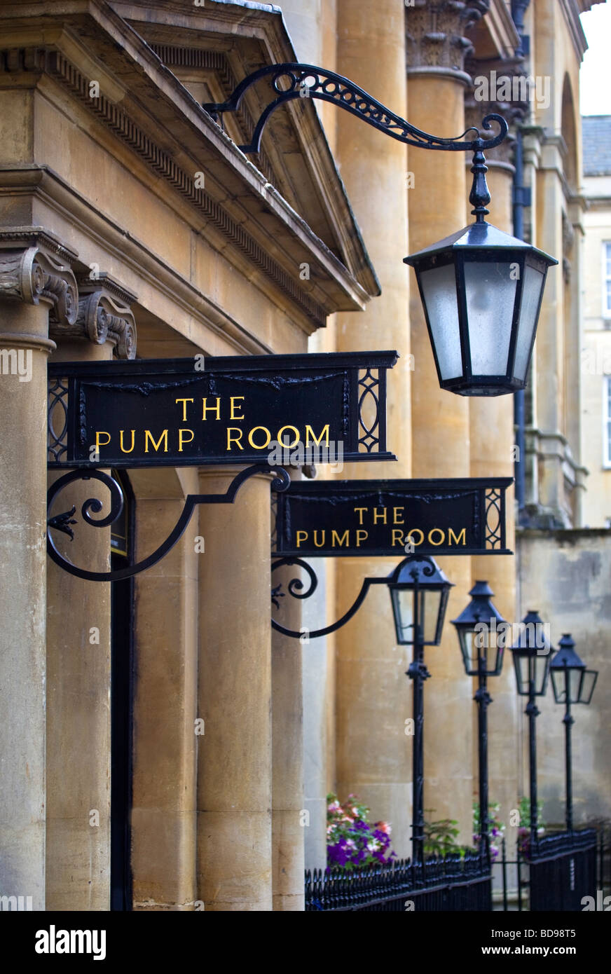 Pump room bath hires stock photography and images Alamy