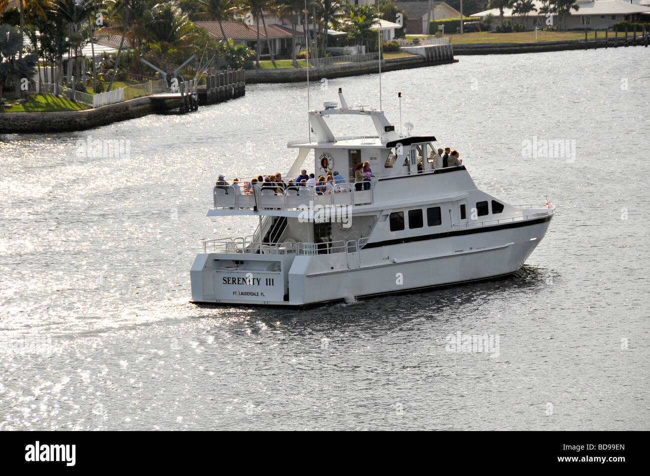 Sightseeing boat sailing down on the Intracoastal waterway in Florida