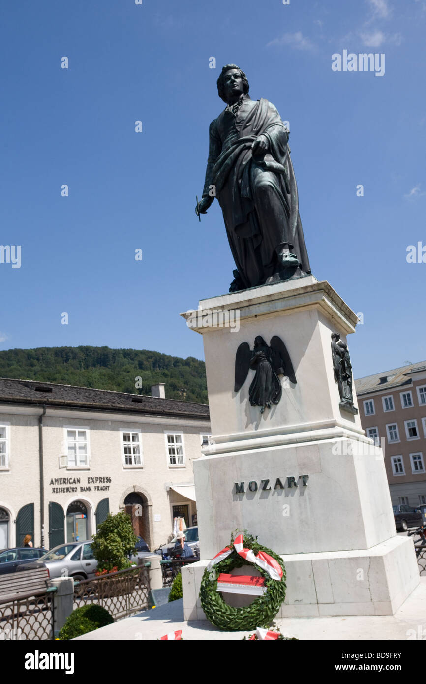 Statue mozart in salzburg austria hi-res stock photography and images ...