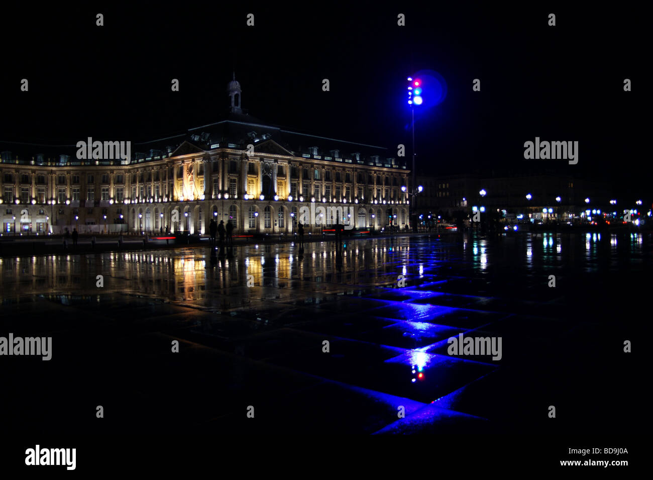 Miroir d'eau (water mirror), night, Place de la Bourse, Bordeaux, Gironde, France Stock Photo