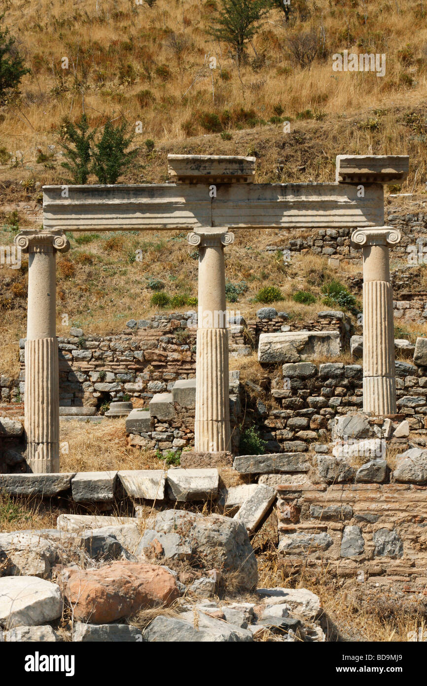 Ancient city ruins hi-res stock photography and images - Alamy