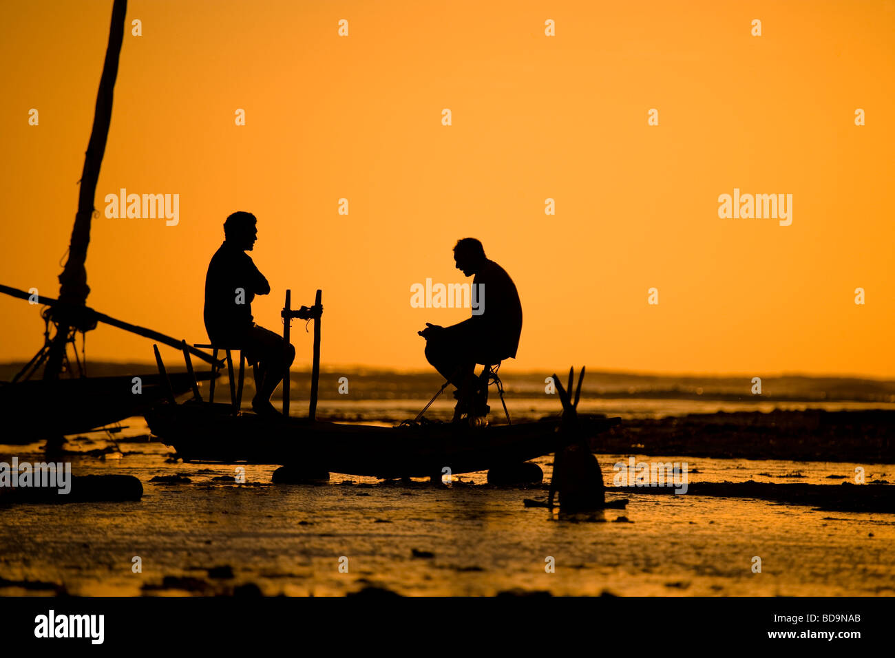 Fishing and talking hi-res stock photography and images - Alamy