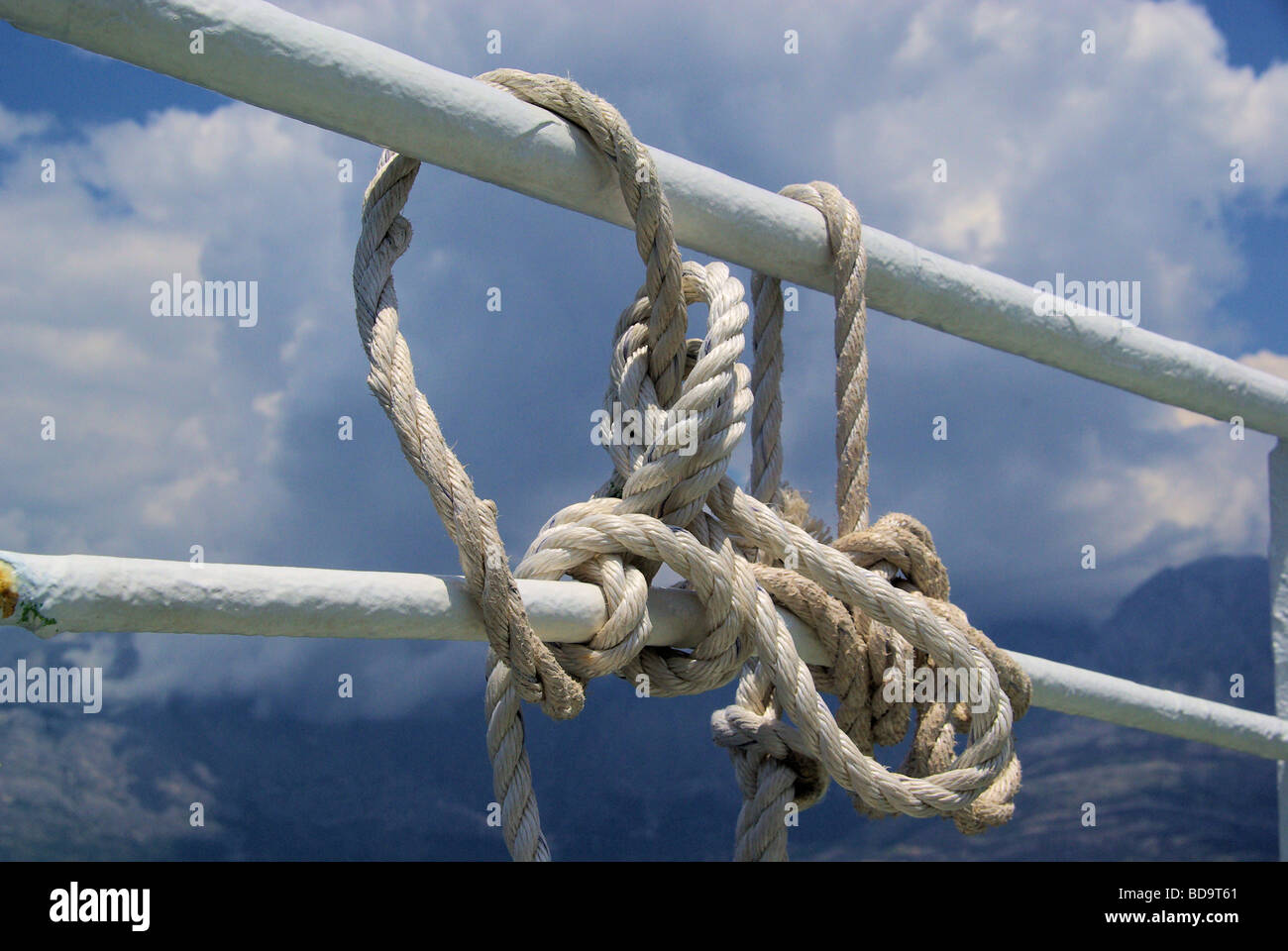 Tua Rope Tau rope 11 Stock Photo - Alamy