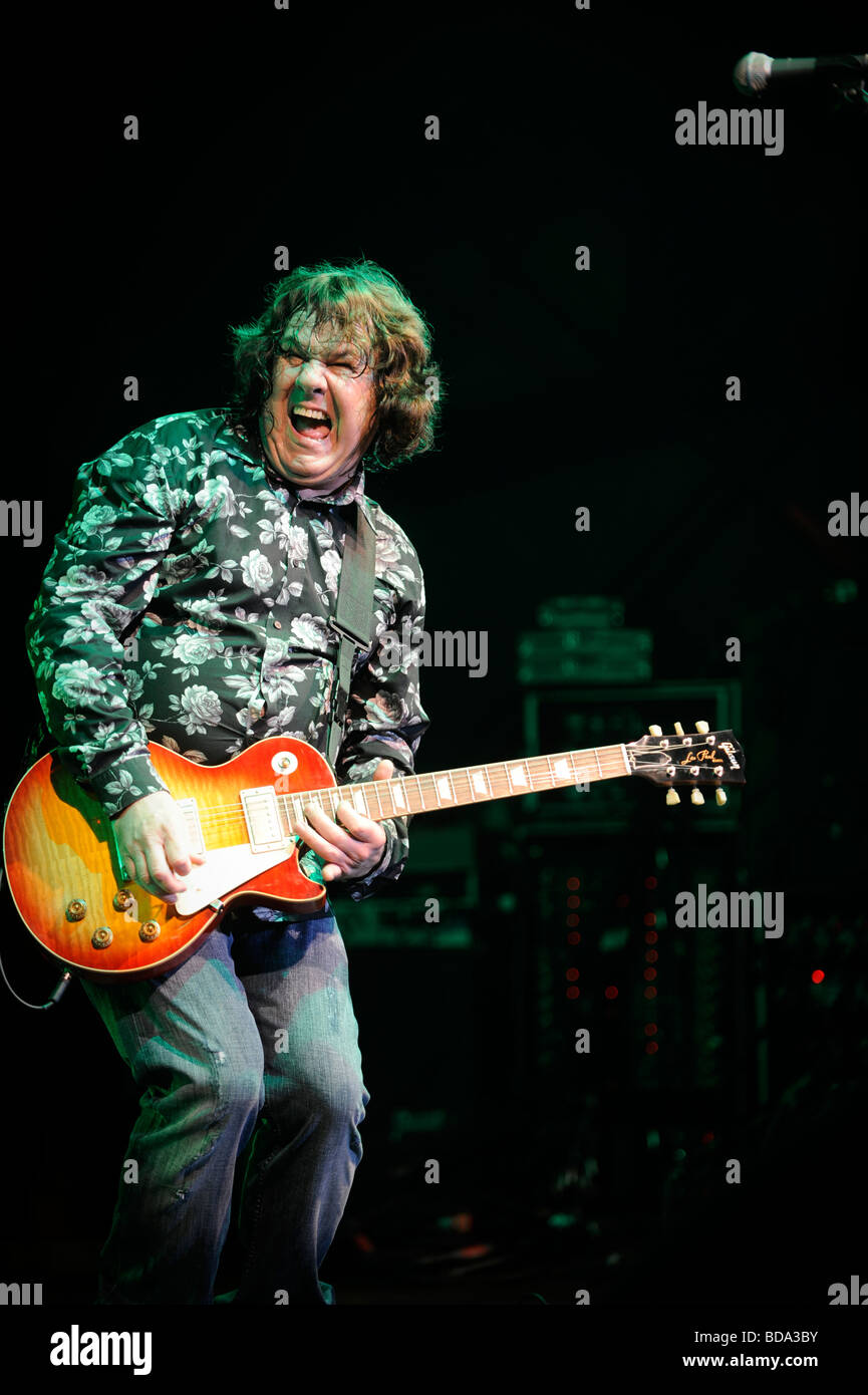 Guitarist Gary Moore Performs On Stage At The Vibes From The Vines