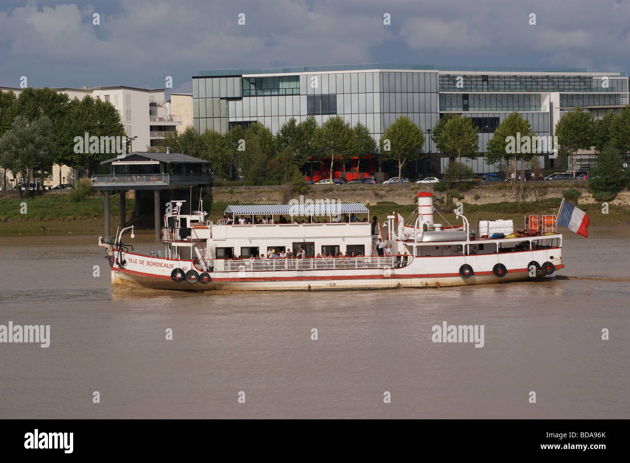 Pleasure boat 'Ville de Bordeaux' on the River Garonne, Bordeaux, Gironde, France Stock Photo