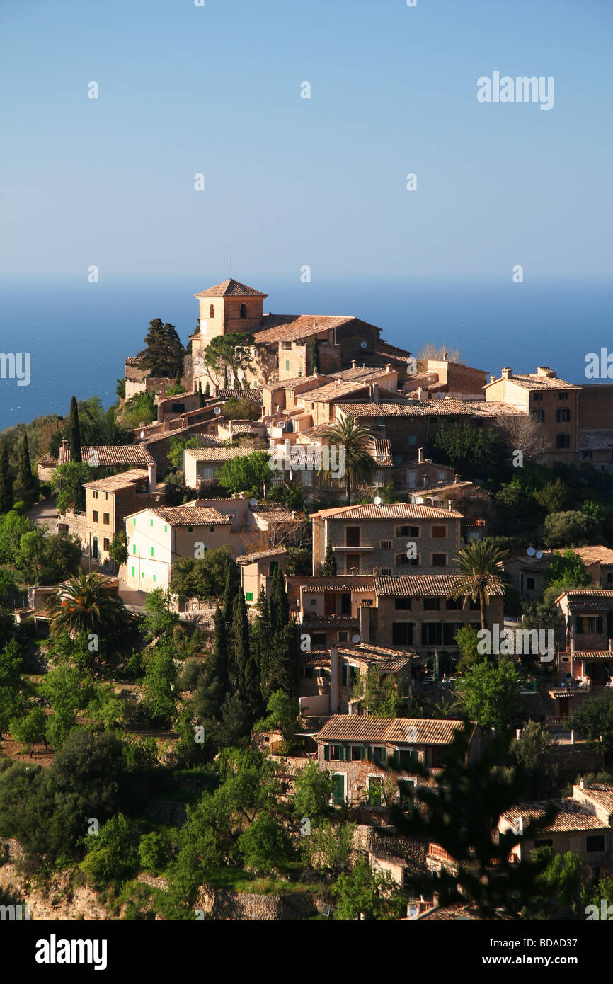 Deya, majorca hi-res stock photography and images - Alamy