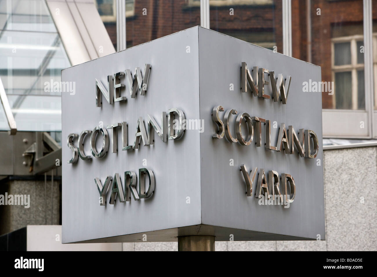 New Scotland Yard Sign The Broadway London England Great Britain Saturday July 04 2009  Stock Photo