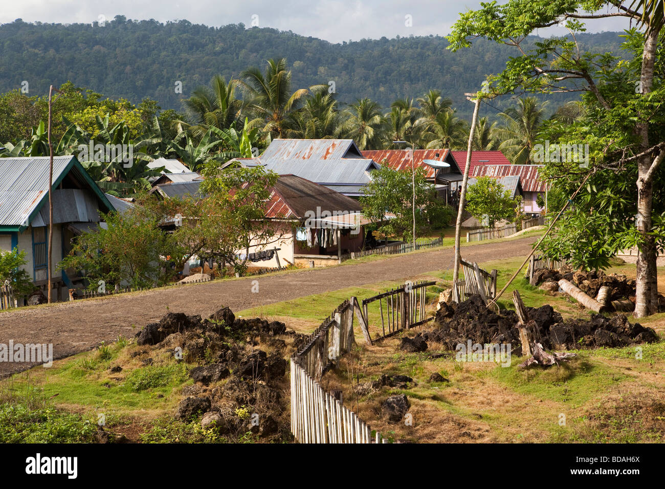 Indonesia Sulawesi Buton Island Labundo Bundo village houses along main street Stock Photo