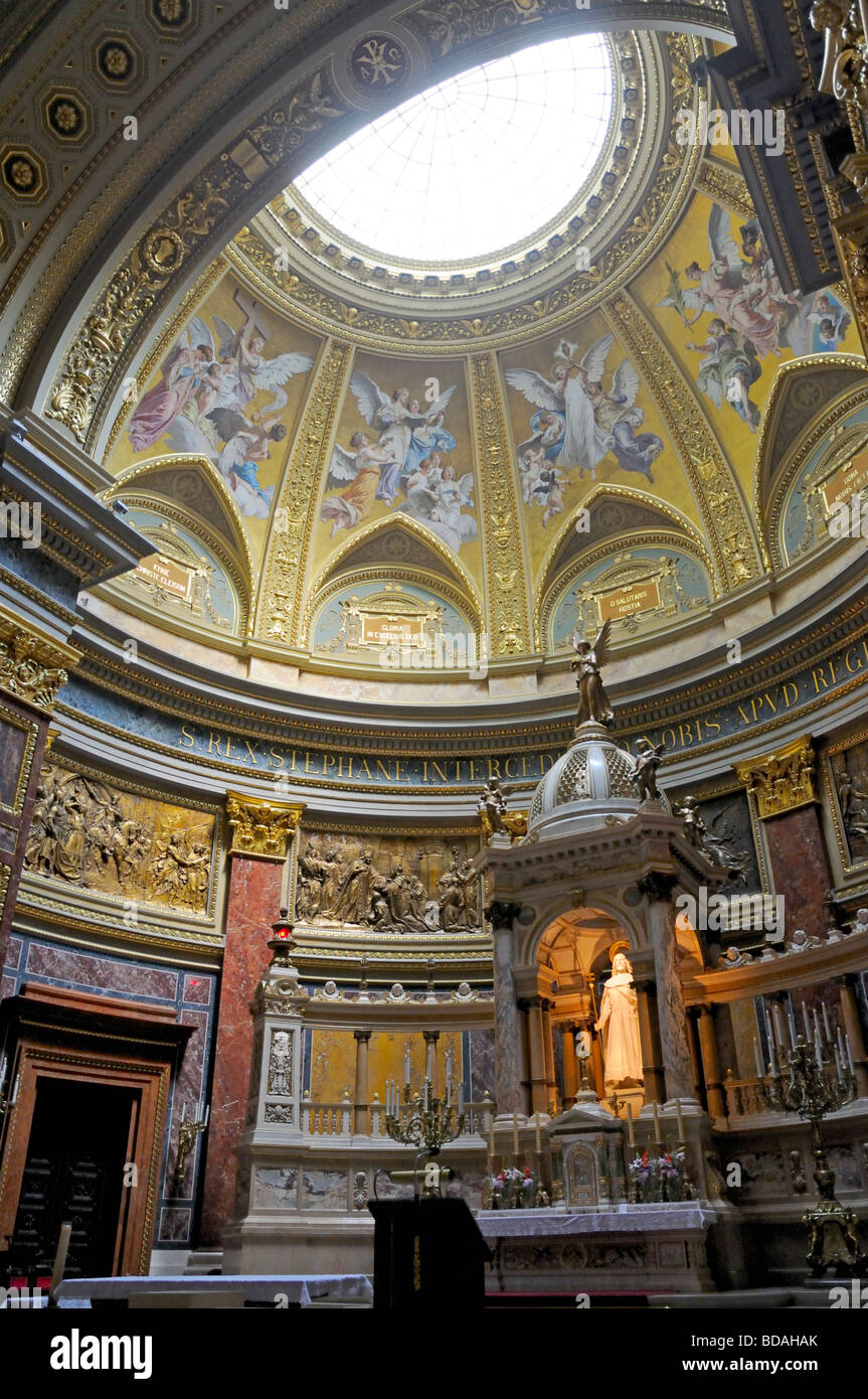 Budapest, Hungary. St Stephen's Basilica interior Stock Photo