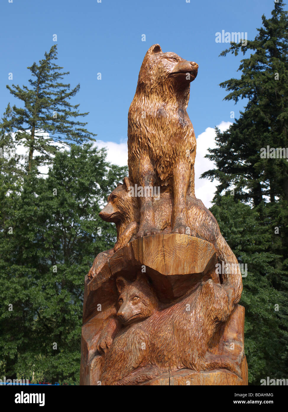 Chainsaw sculpture of wolves on the Main Street in Hope in British