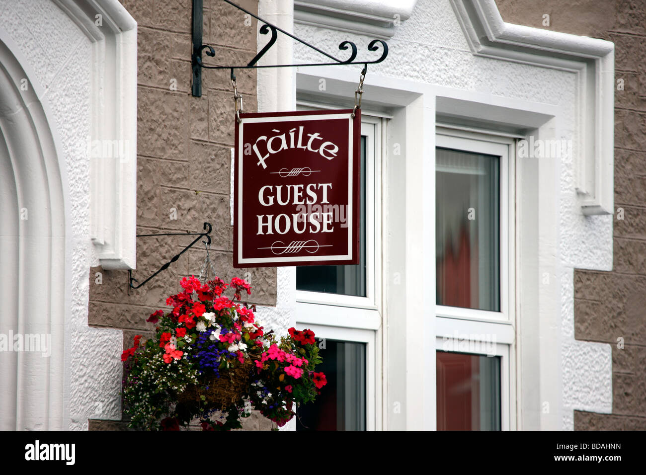 Guest house sign hires stock photography and images Alamy