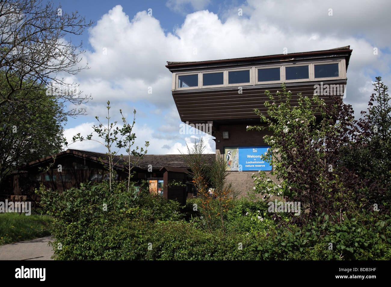 RSPB Visitor Centre and Viewing Tower at Lochwinnoch Nature Reserve, Renfrewshire, Scotland, UK Stock Photo