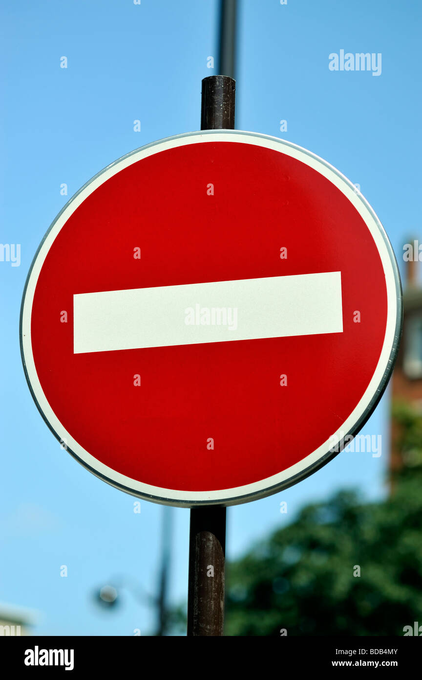 Street Scene Detail Road Sign Do Not Enter Symbol Warning Stock Photo Alamy