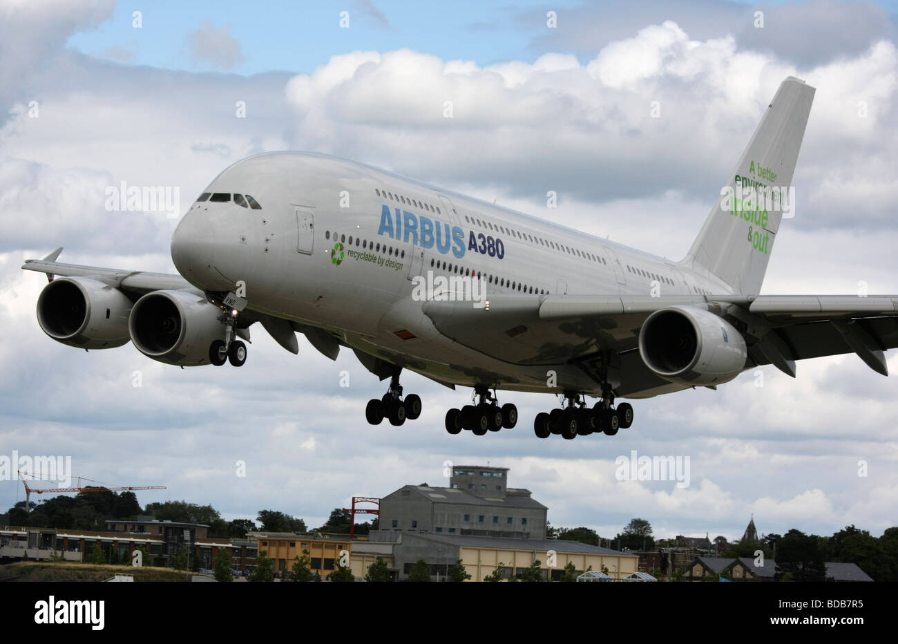 Airbus A380 plane landing at the Farnborough International Air Show in 2008 Stock Photo