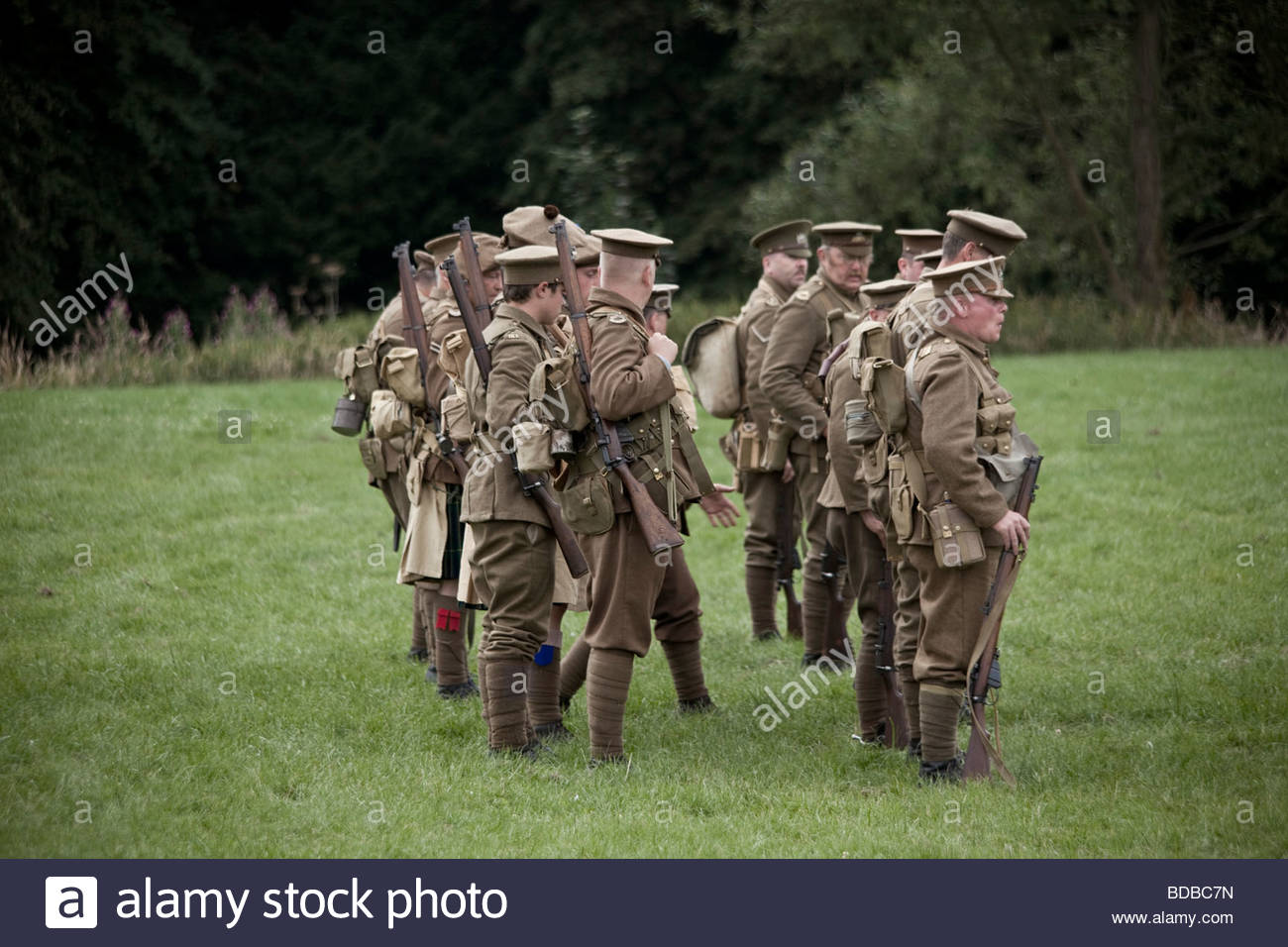 British Soldiers Ww1 Stock Photos & British Soldiers Ww1 Stock Images ...