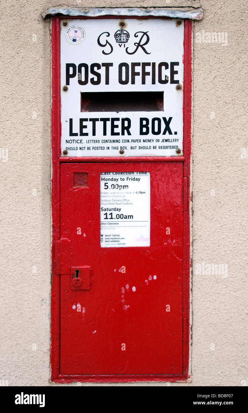A George VI era Post Office Letter Box in England Stock Photo