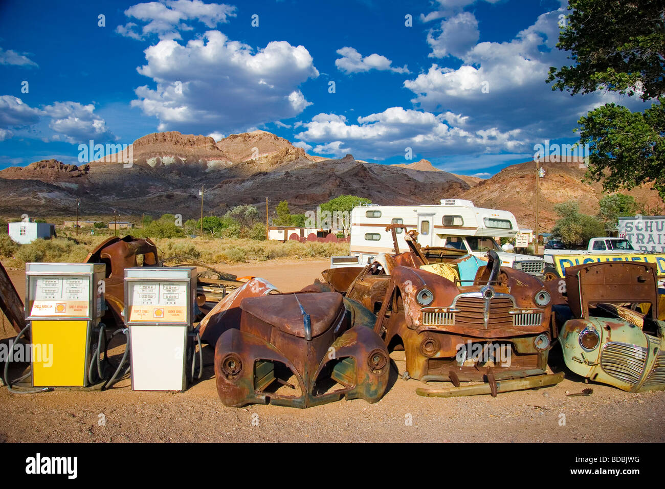 Abandoned antique vehicles hi-res stock photography and images - Alamy