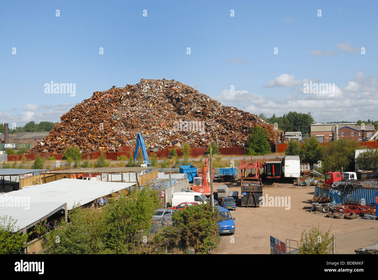 Scrap metal yards hires stock photography and images Alamy
