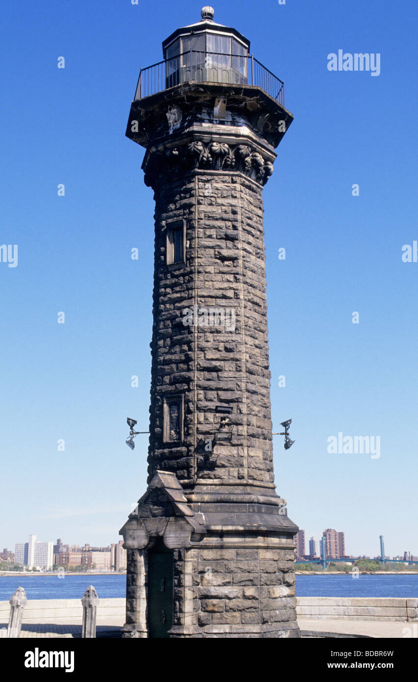 New York Roosevelt Island Blackwell Island Lighthouse New York City NYC Stock Photo