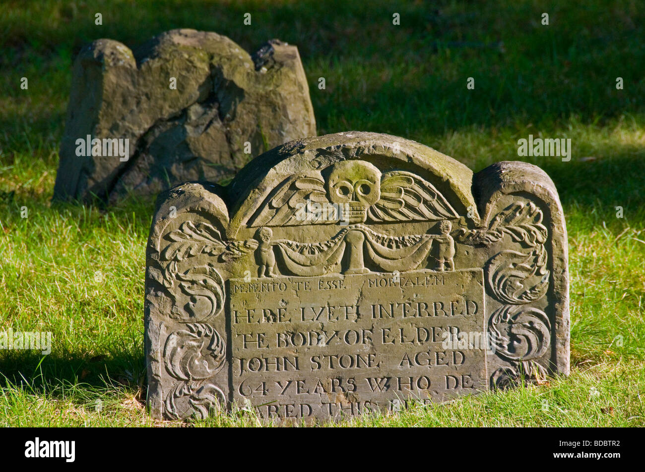 Old burying ground cemetery Harvard Stock Photo Alamy