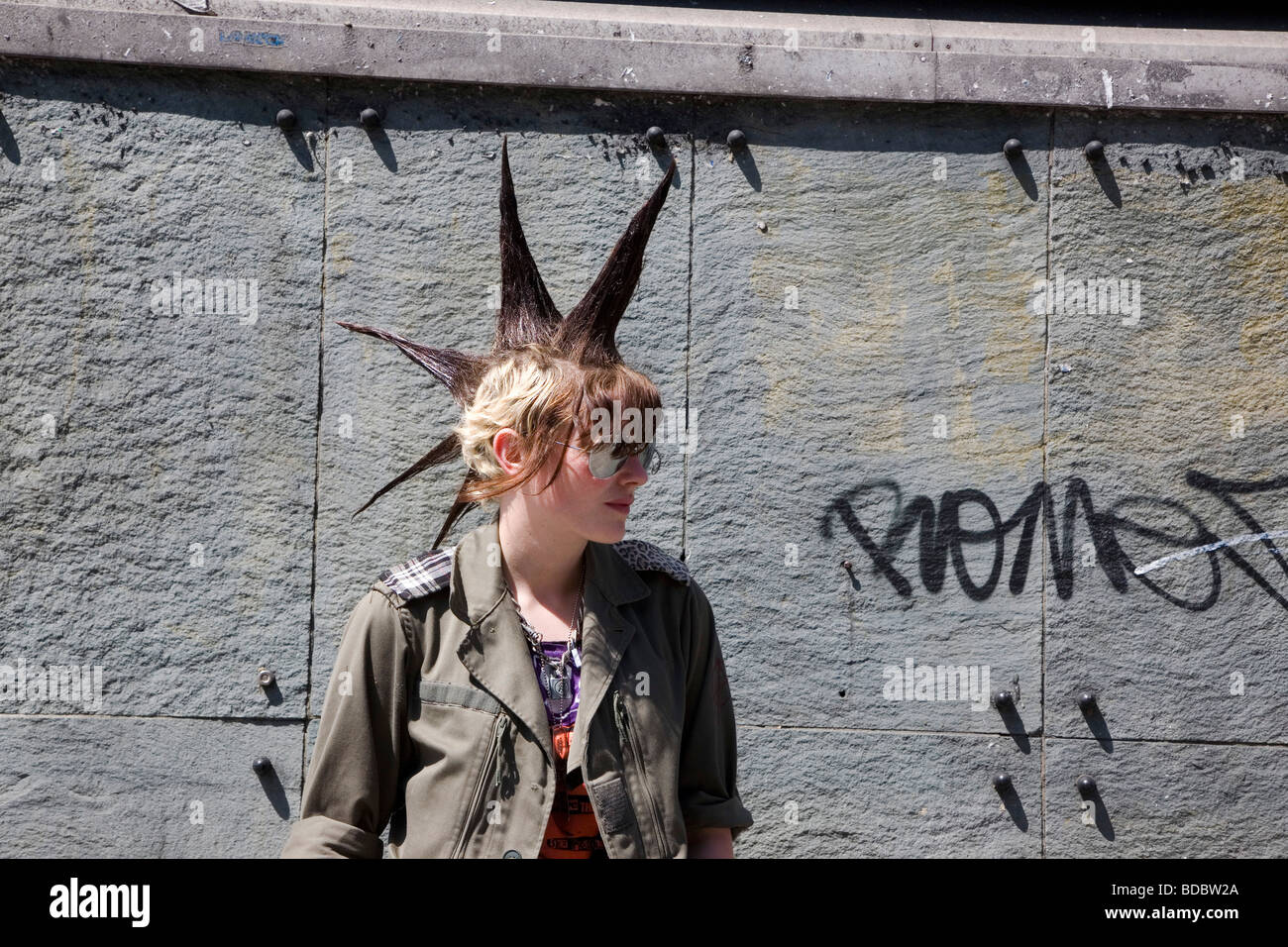 A punk girl with a large mohican, London, UK 2009 Stock Photo