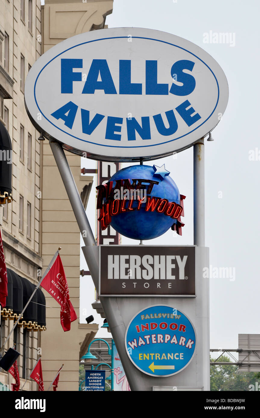 Street Signs on Falls Avenue - Attractions at Niagara, Ontario, Canada Stock Photo
