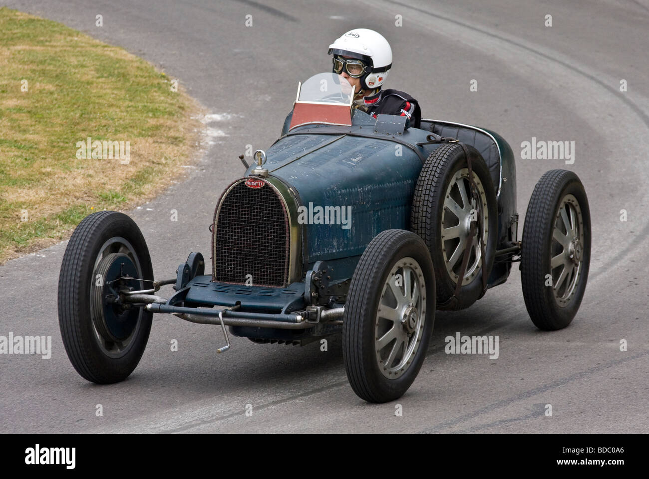 Bugatti Type 35 - Wikipedia
