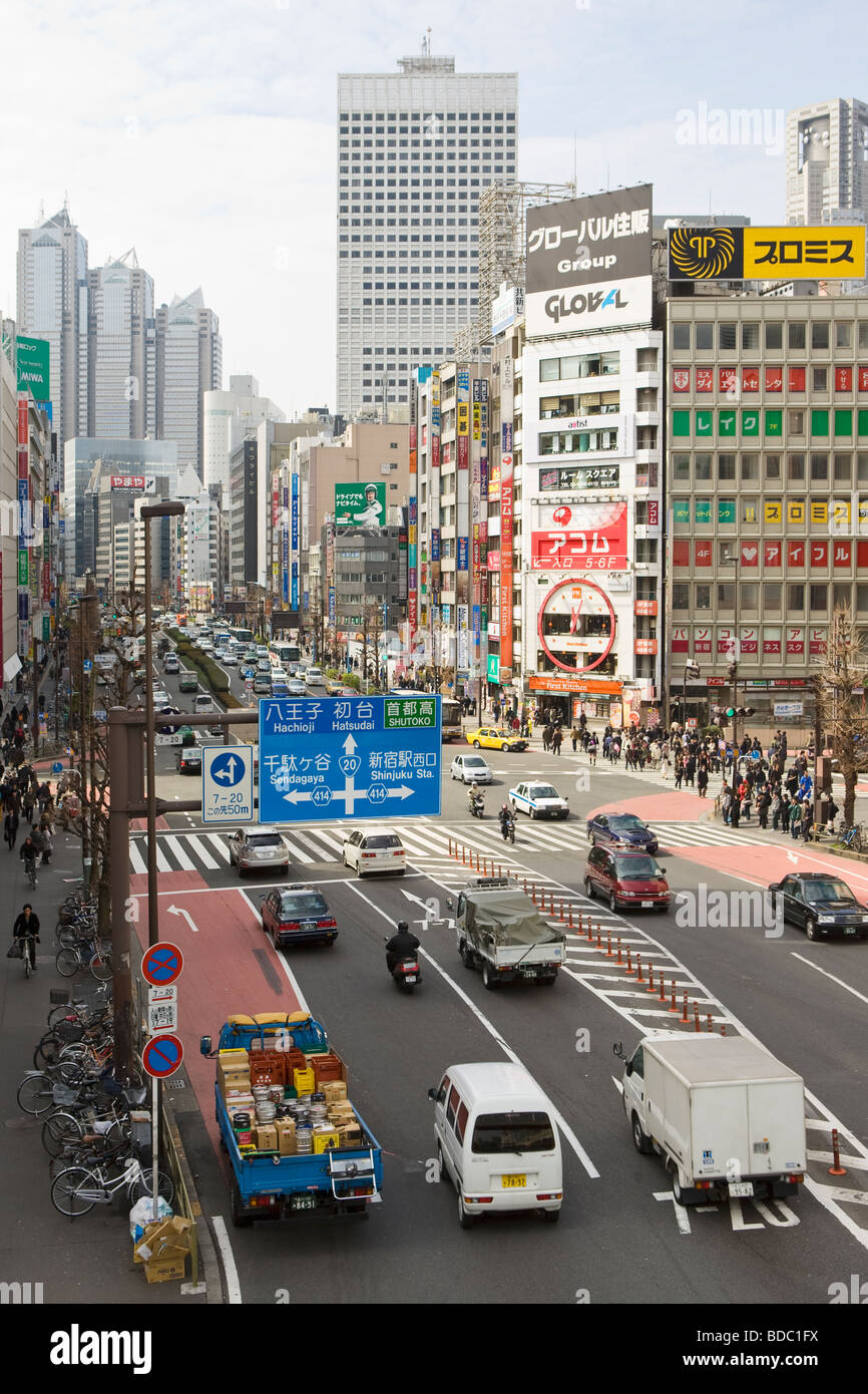 Busy street scene in Tokyo, Japan Stock Photo