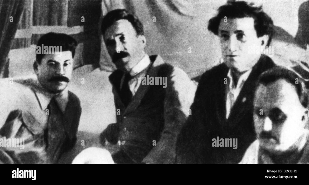 Stalin (Iosif Vissarionovich Jughashvili), 18.12.1878 - 5.3.1953, Soviet politician, General Secretary of the CPSU 22.4.1922 - 5.3.1953, with Alexey Rykov, Grigory Zinoviev and Nikolai Bukharin, 1920s, , Stock Photo