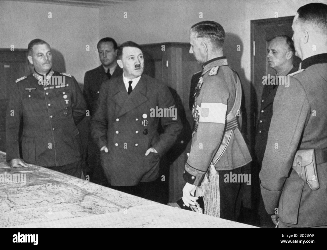 Hitler, Adolf, 20.4.1889 - 30.4.1945, German politician (NSDAP), Channcellor 30.1.1933 - 30.4.1945, at Fuhrer Headquarters, 'Wolfsschanze' near Rastenburg, 31.7.1941, , Stock Photo