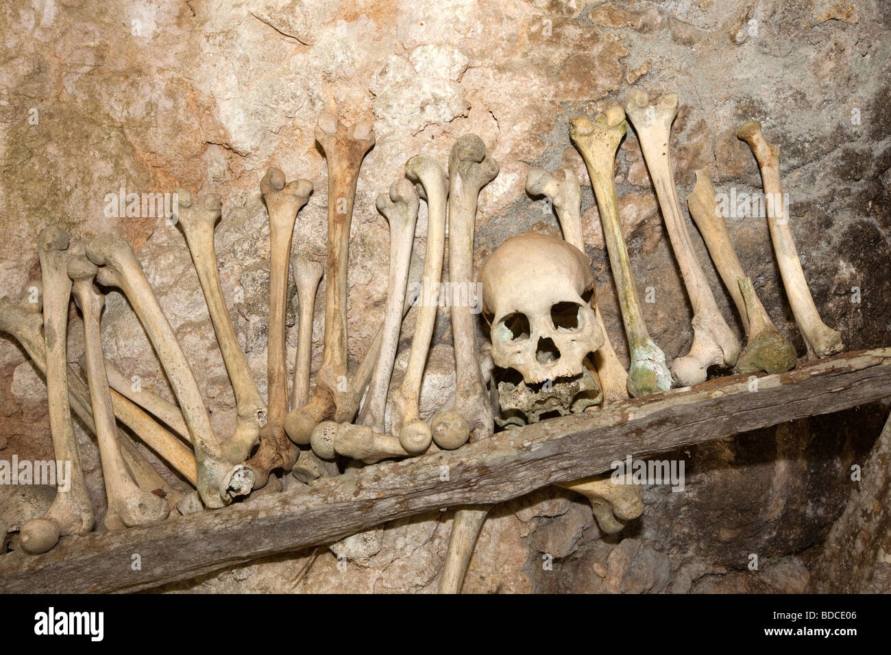Indonesia Sulawesi Tana Toraja Kete Kesu exposed human skull and femurs of dead ancestors Stock Photo