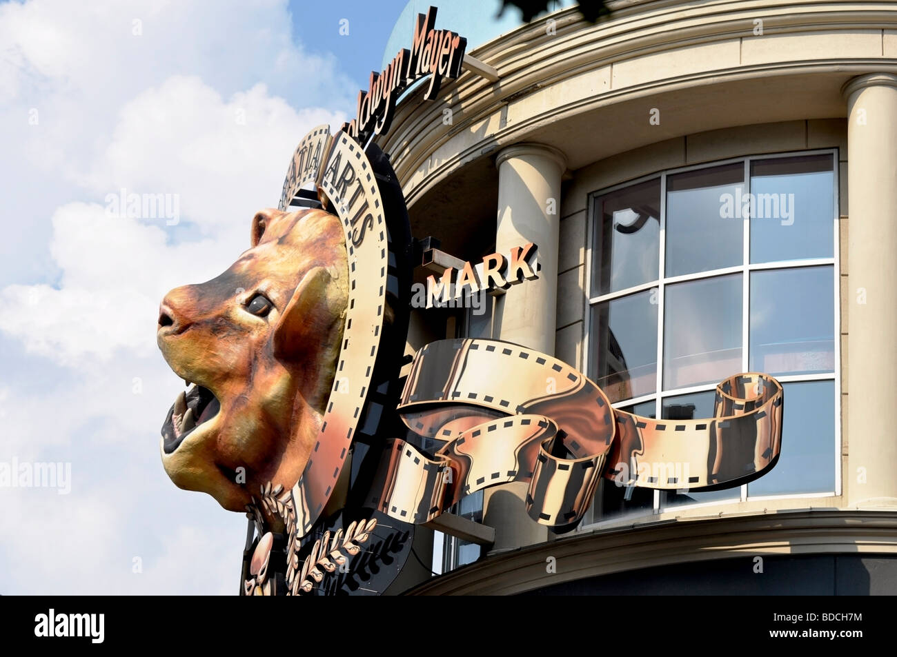 MGM Retail Store - Attractions on Clifton Hill, Niagara Falls, Ontario, Canada Stock Photo