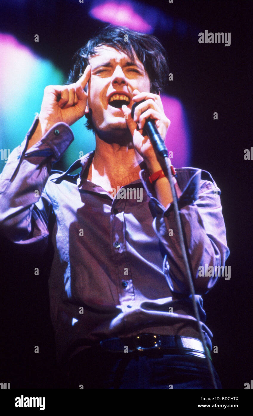 Pulp band hi-res stock photography and images - Alamy