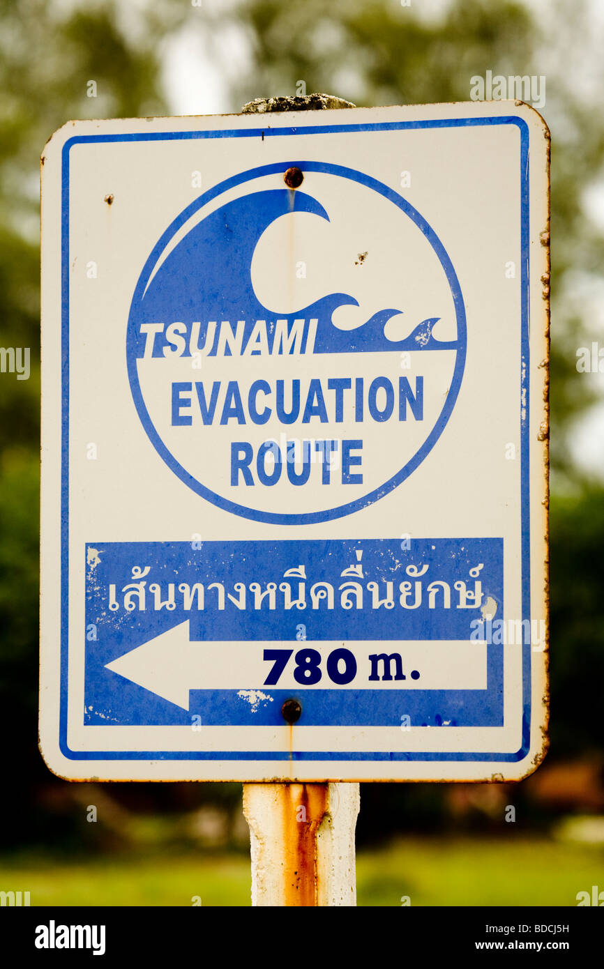 Thailand tsunami warning hires stock photography and images Alamy
