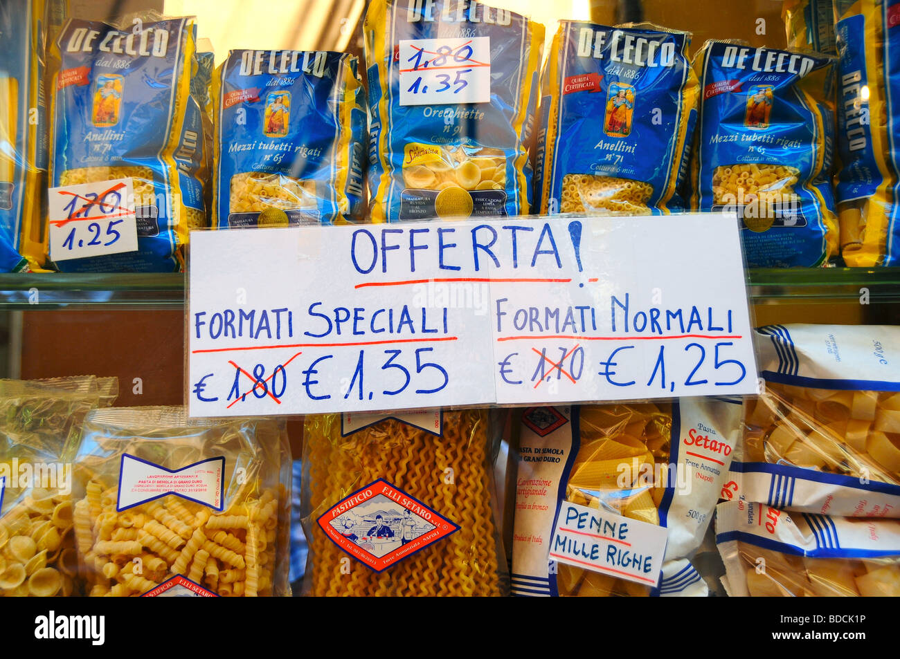 bologna souvenir shop