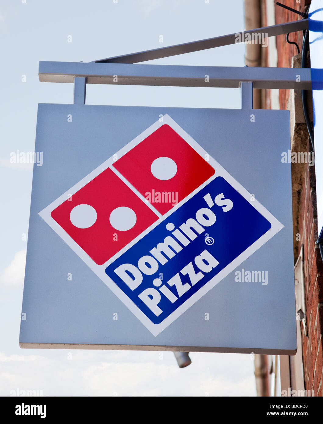 Dominos Pizza Logo Sign England Uk Stock Photo Alamy