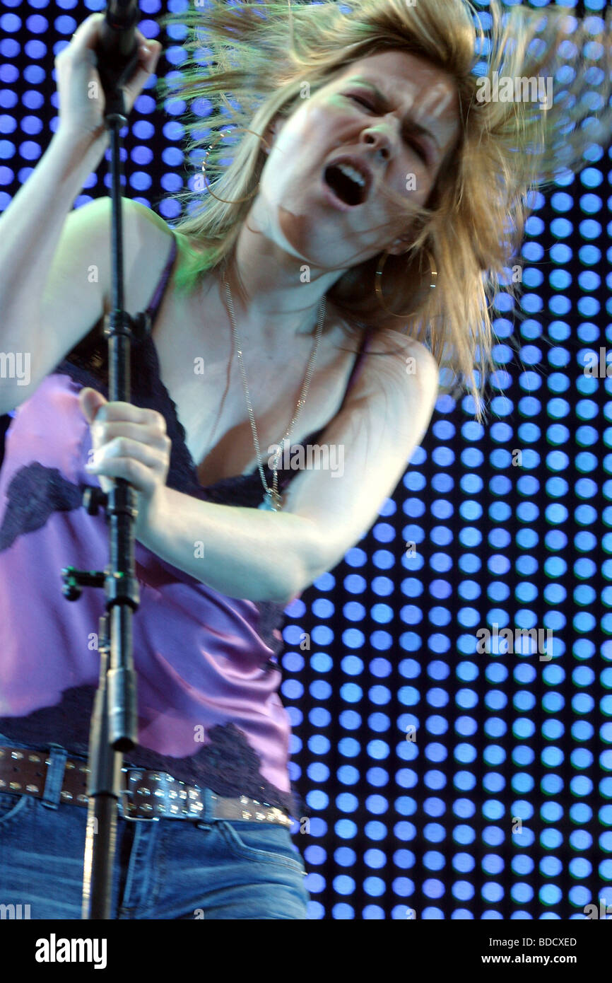 DIDO - UK pop singer at the V Festival in Chelmsford, England on 22 August 2004 Stock Photo