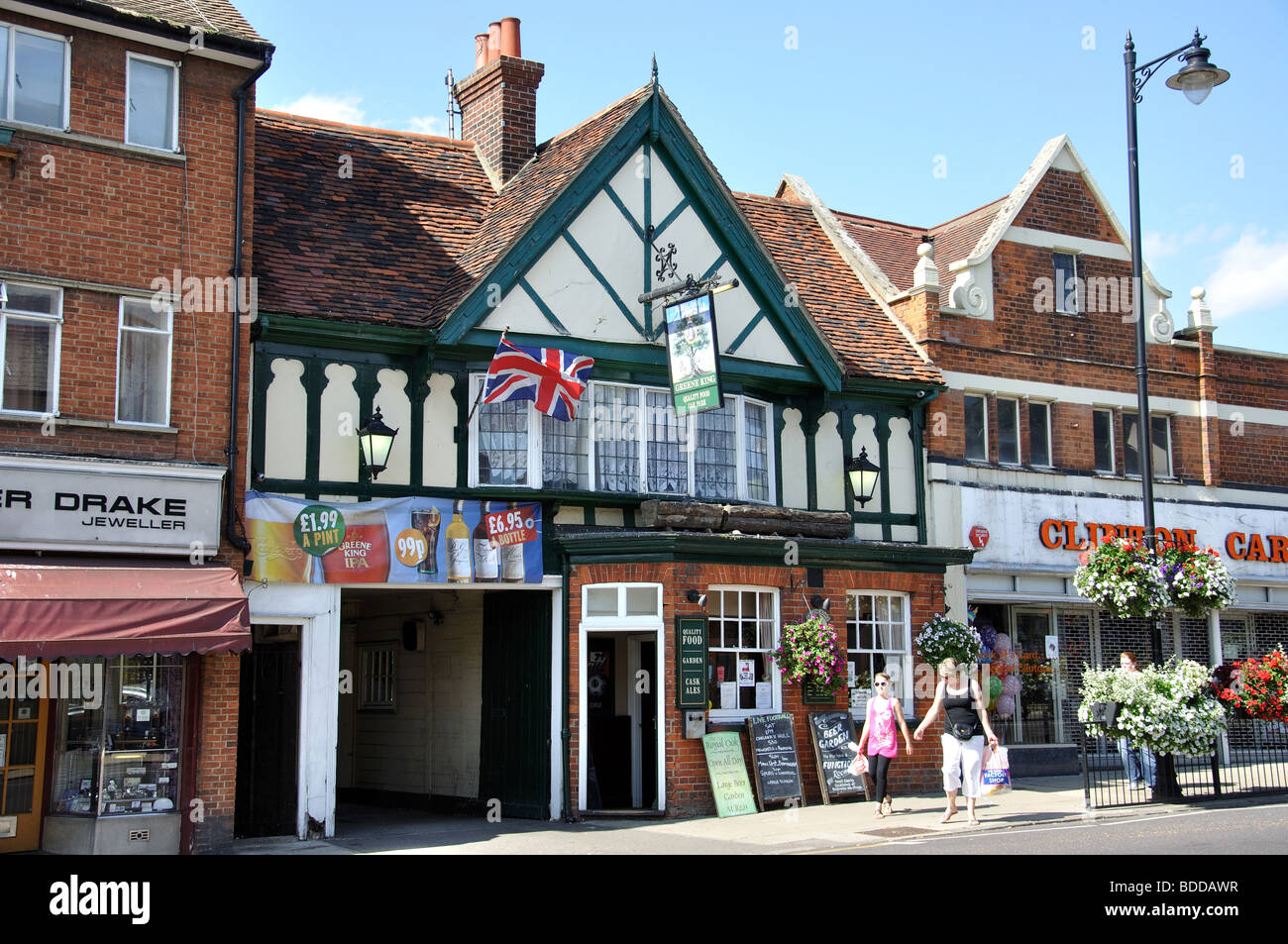 The Royal Oak Pub, High Street, Halstead, Essex, England, United Kingdom Stock Photo