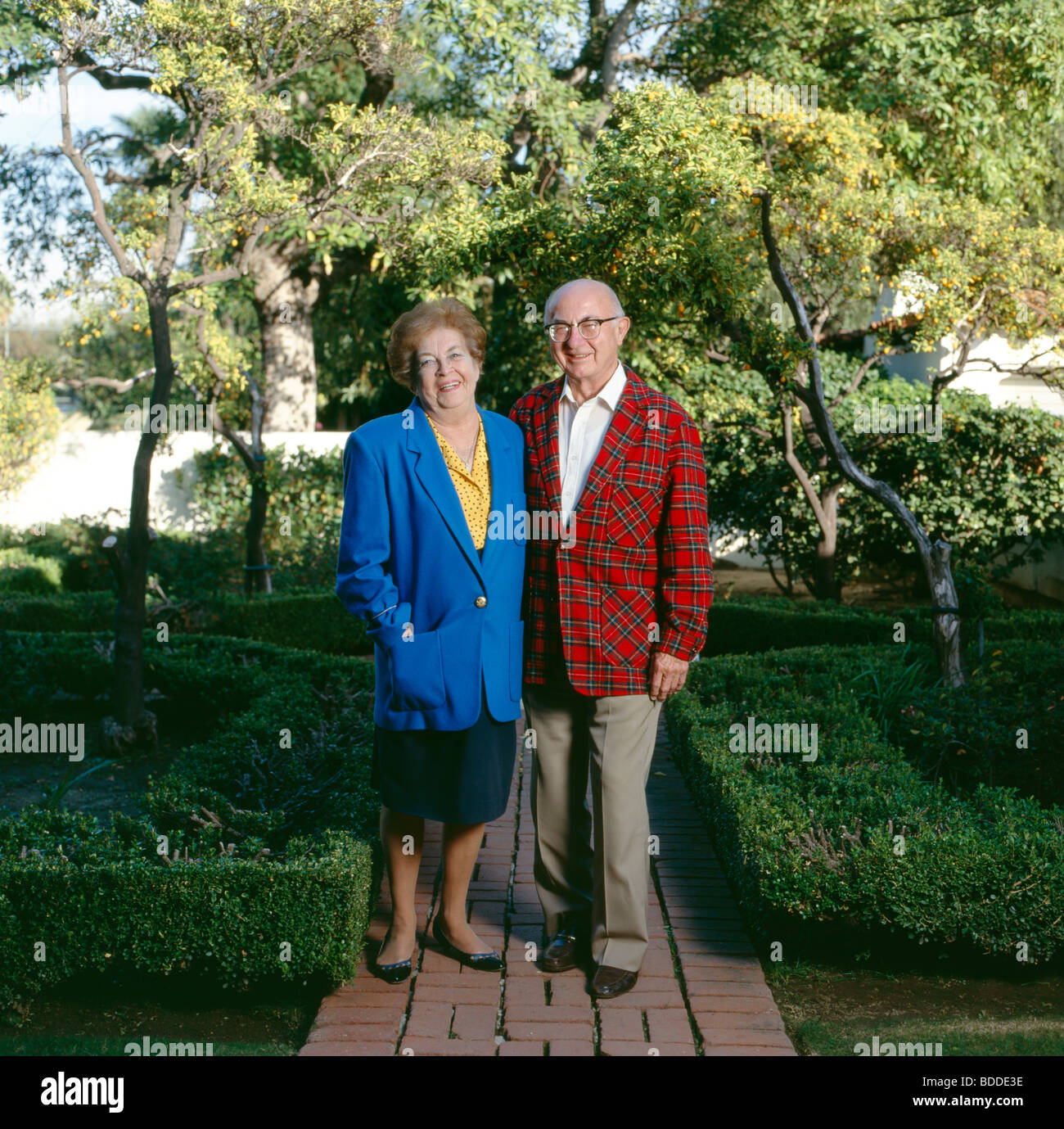 Elderly retired couple man hi-res stock photography and images - Alamy