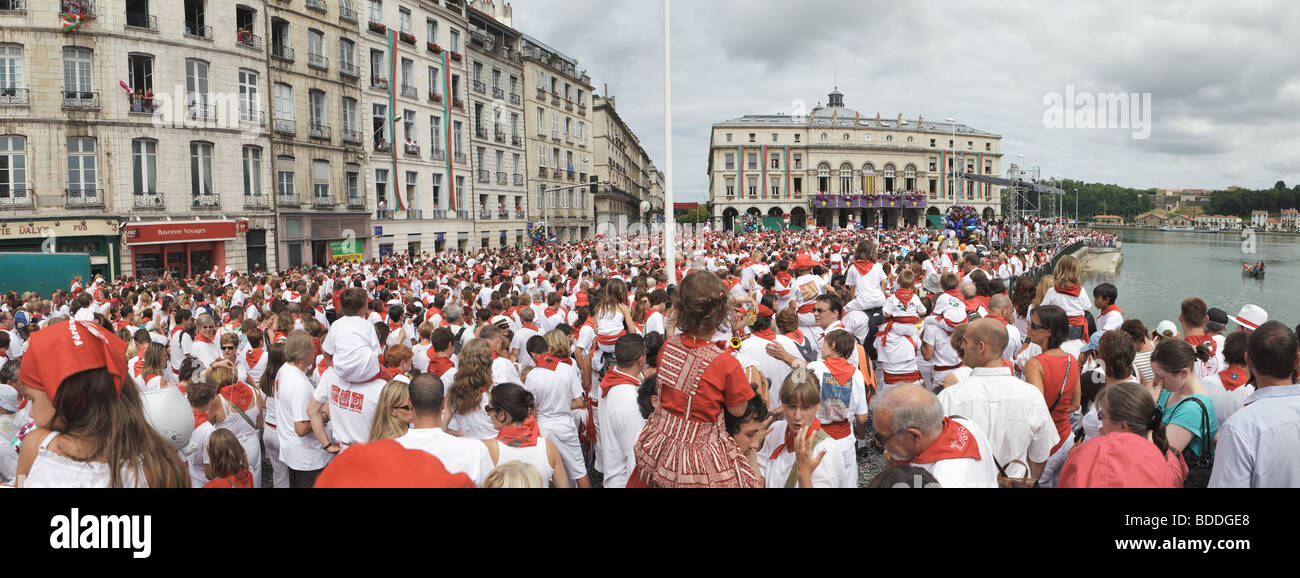 Crowds gather in Mairie de Bayonne during the Fetes de Bayonne Stock Photo