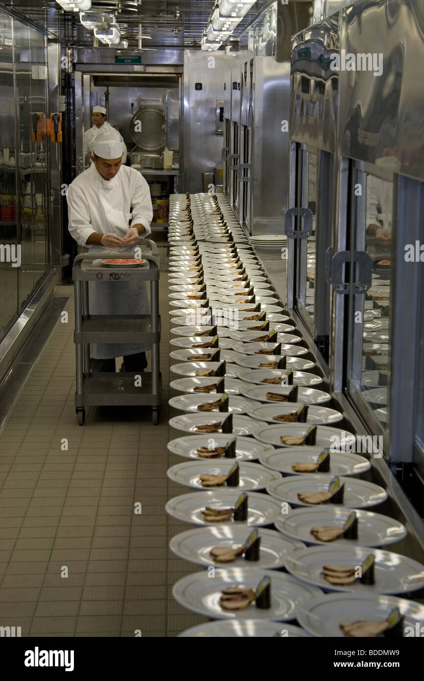 Preparing starters in the kitchens on Queen Mary 2 Stock Photo Alamy