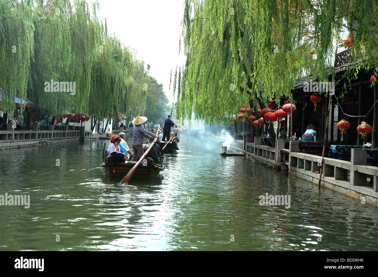 Chinese boat river hi-res stock photography and images - Alamy