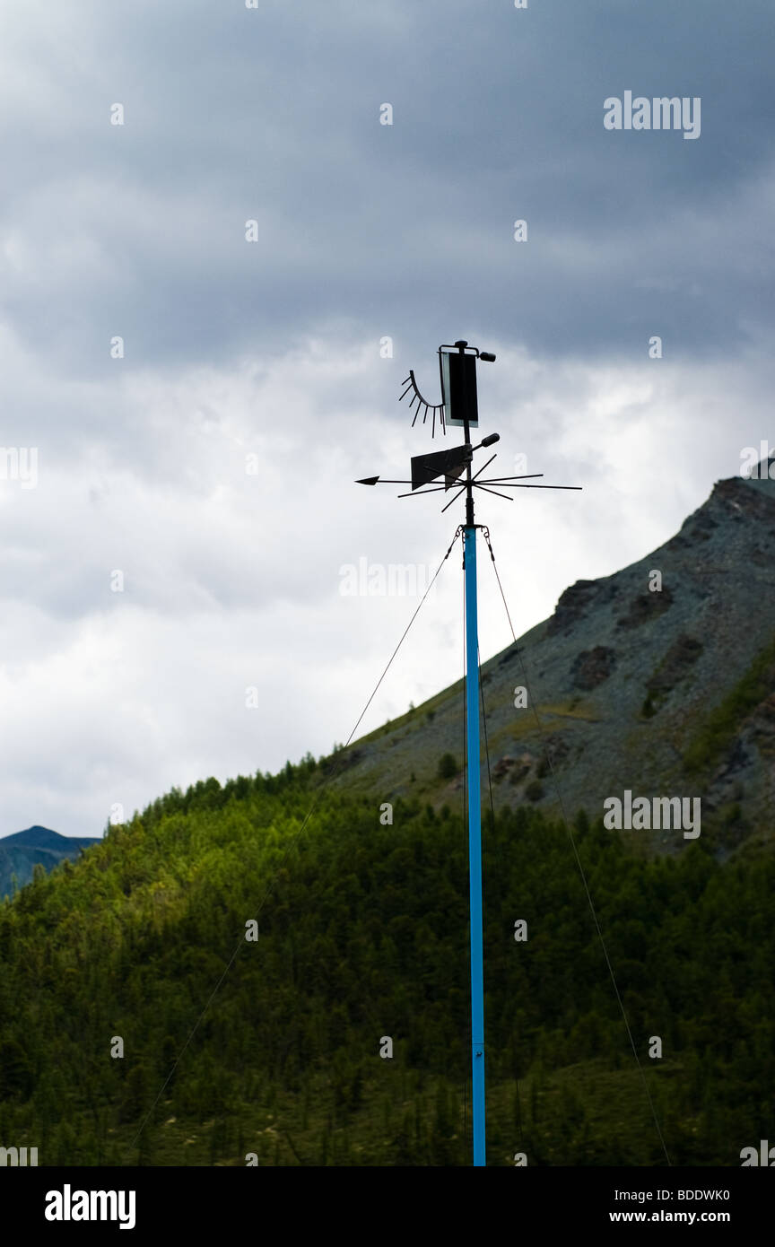 Weather vanes at weather station AkKem at the foot of Belukha mountain
