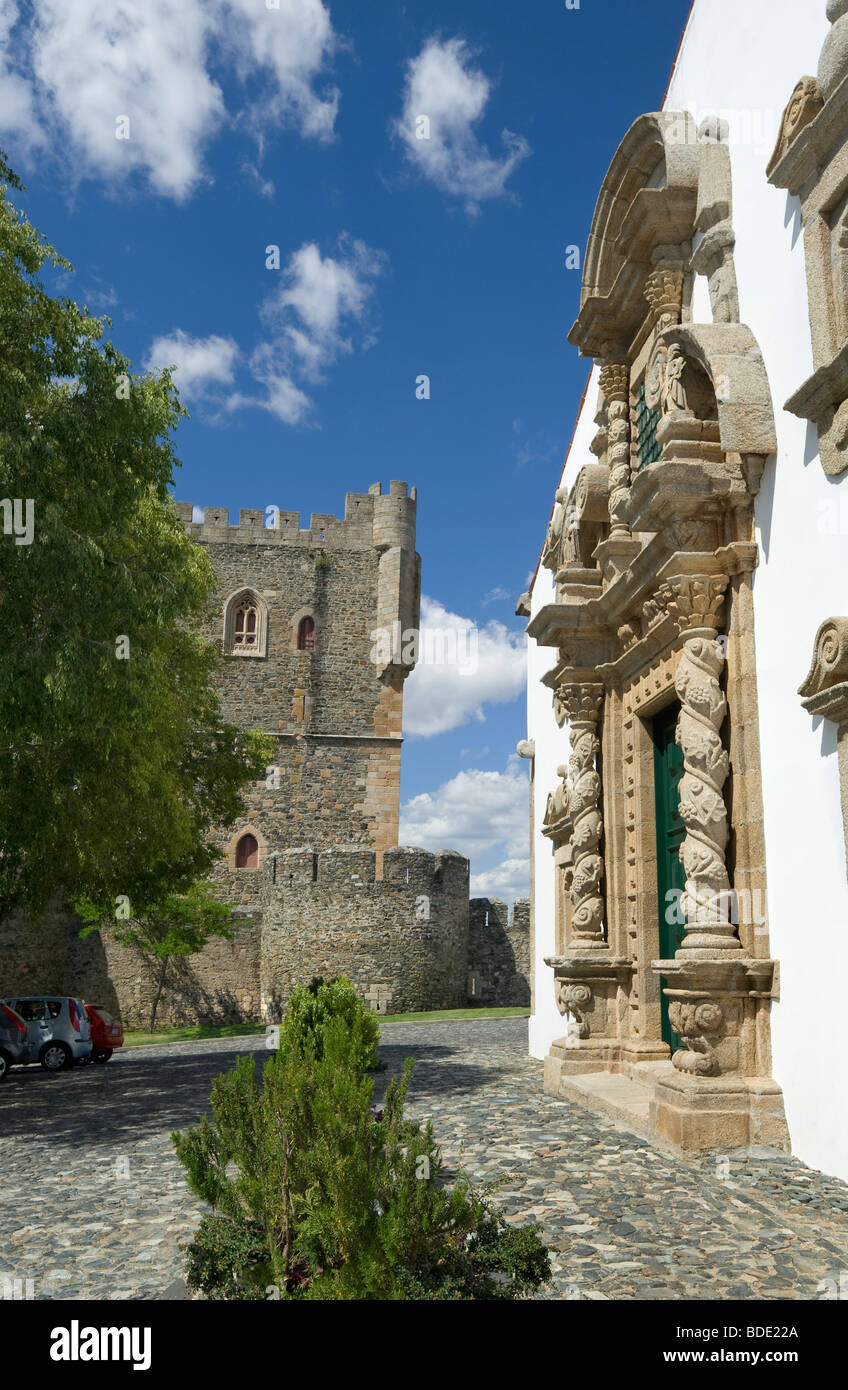Portugal, Tras-os-Montes, Braganca, the Igreja da Santa Maria church and castle Stock Photo