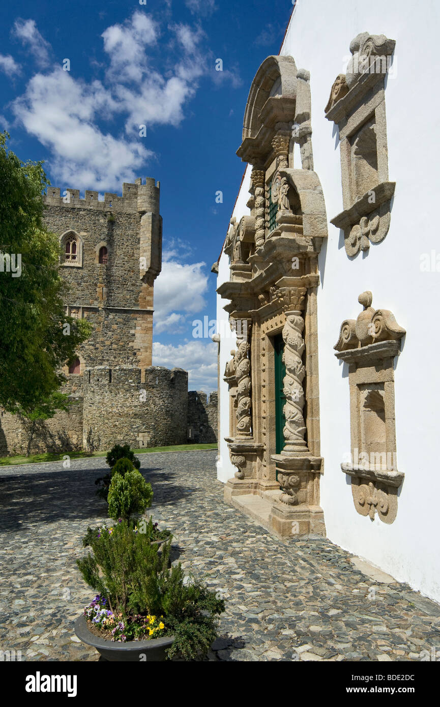Portugal, Tras-os-Montes, Braganca, the Igreja da Santa Maria church and castle Stock Photo