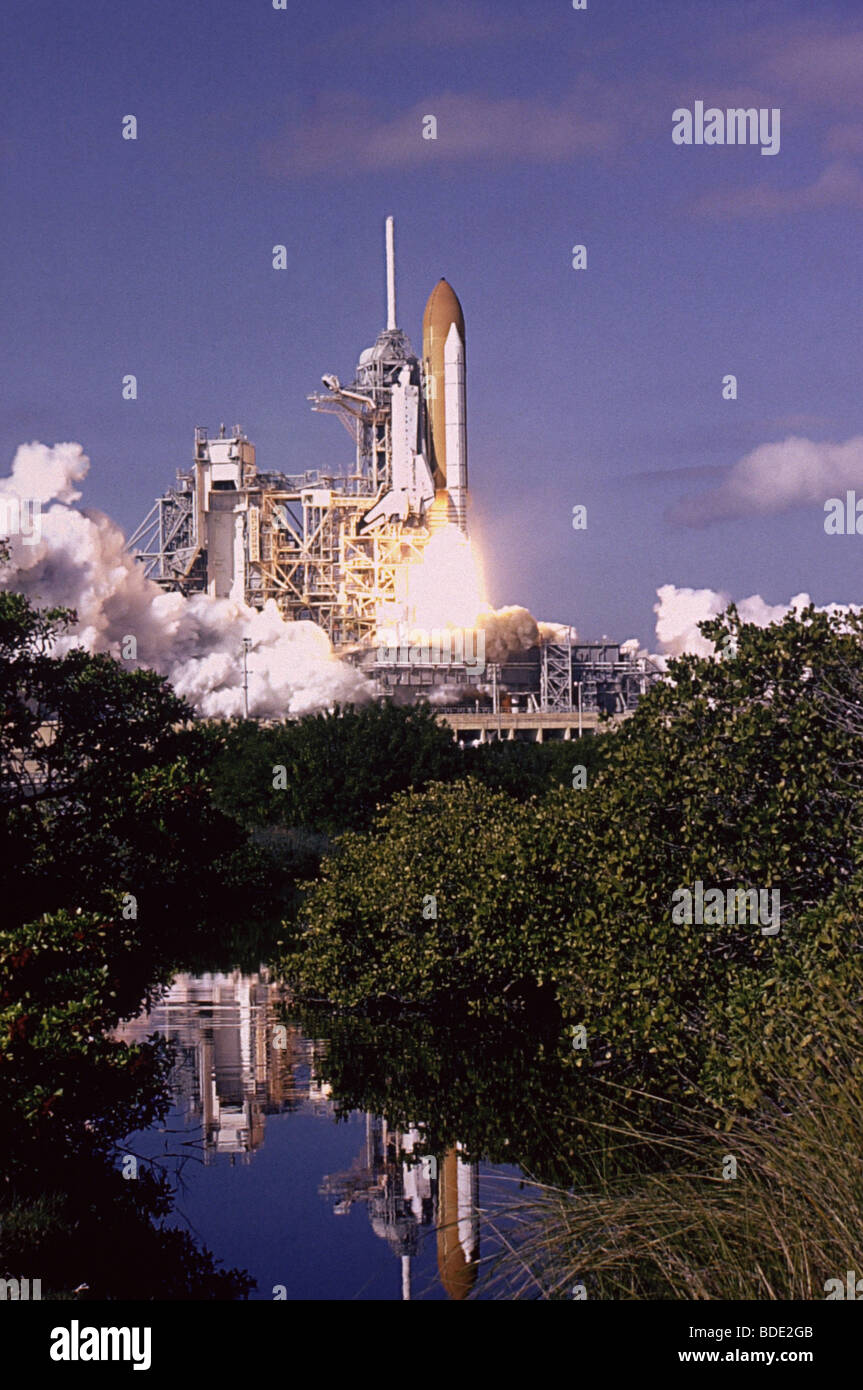 Sts 107 Stock Photos & Sts 107 Stock Images - Alamy