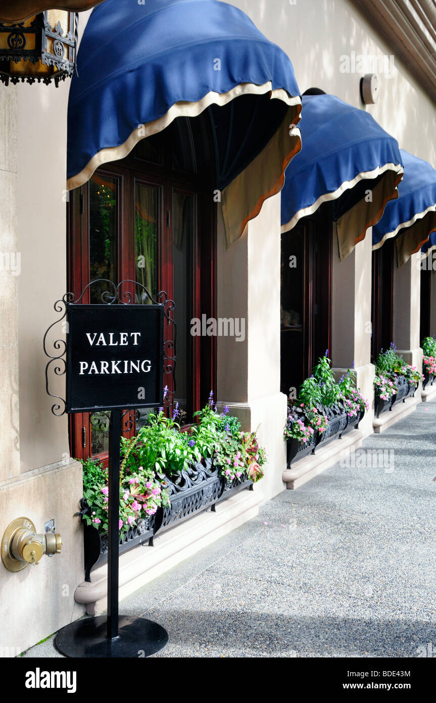 Valet parking hires stock photography and images Alamy