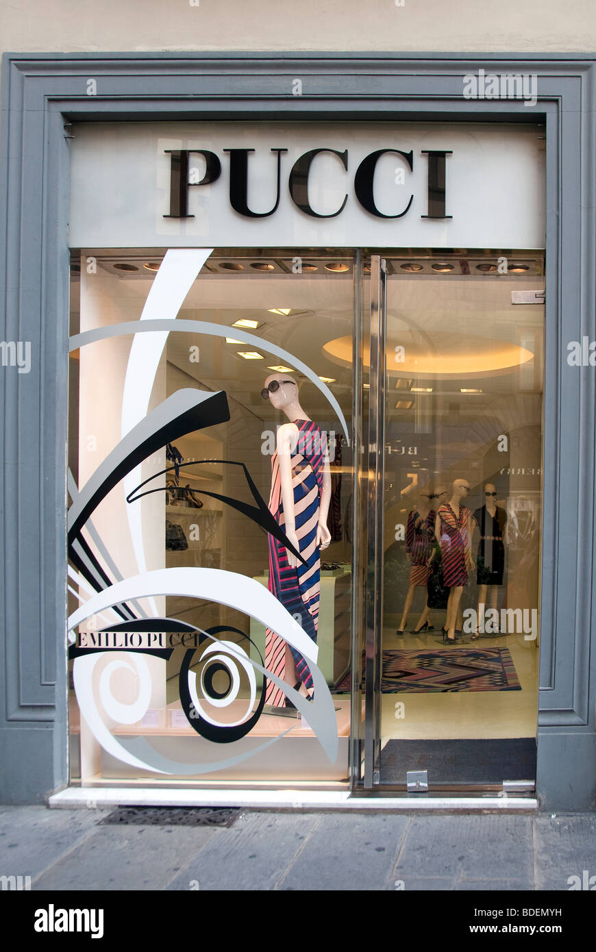 Pucci shop hi-res stock photography and images - Alamy
