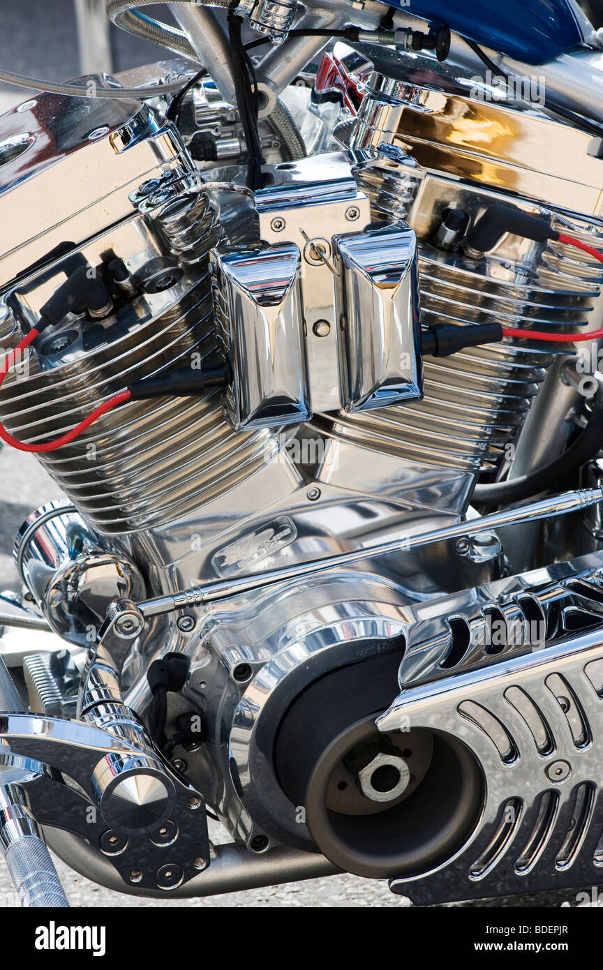 Customized Harley Davidson motorcycle 'v twin' 'pan head' chrome engine detail Stock Photo