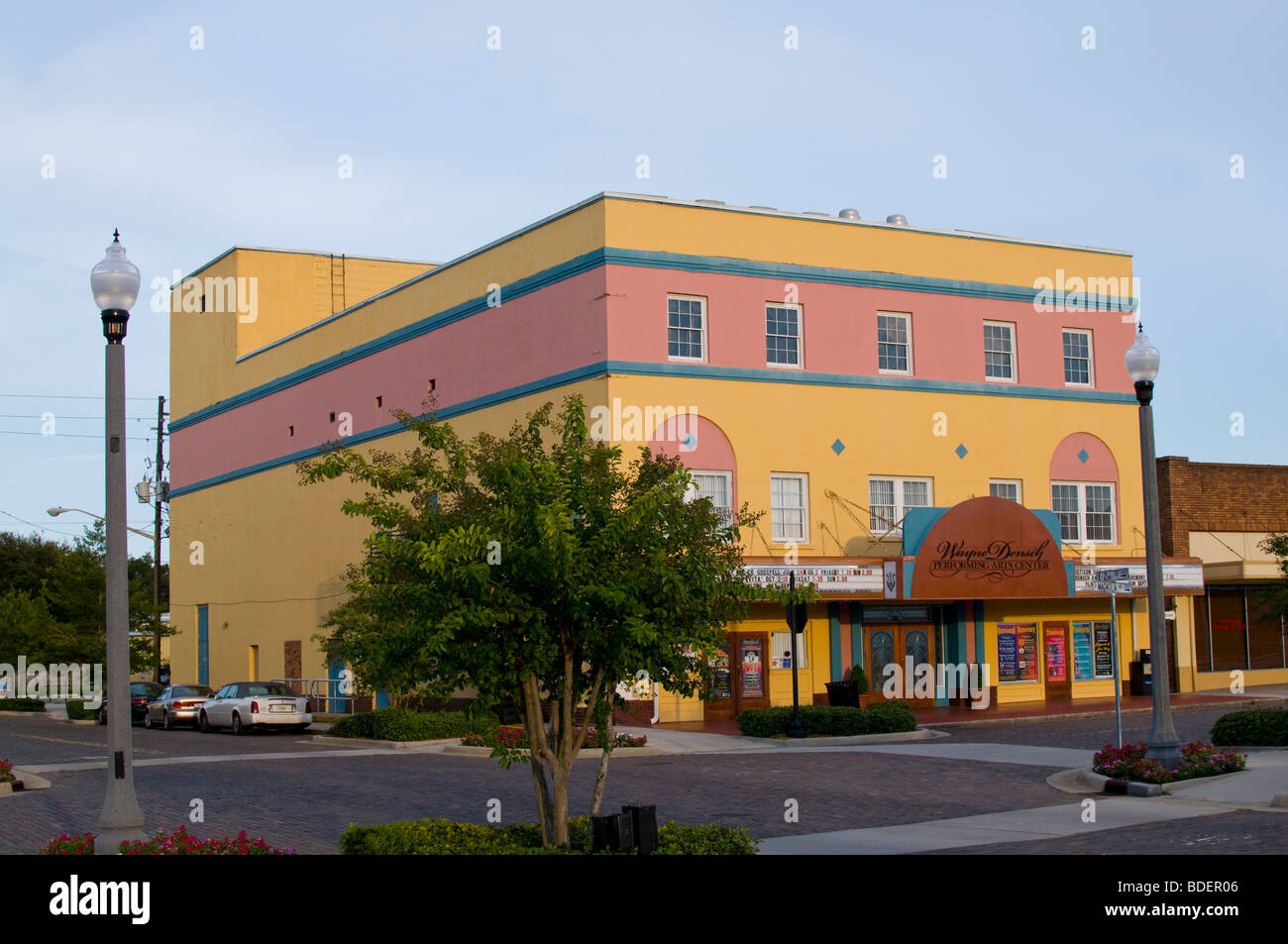 Wayne densch hires stock photography and images Alamy